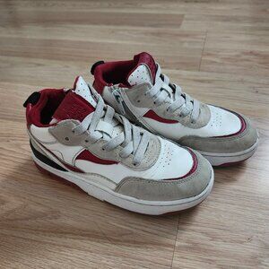 ZARA multi-pieces high top boys sneakers